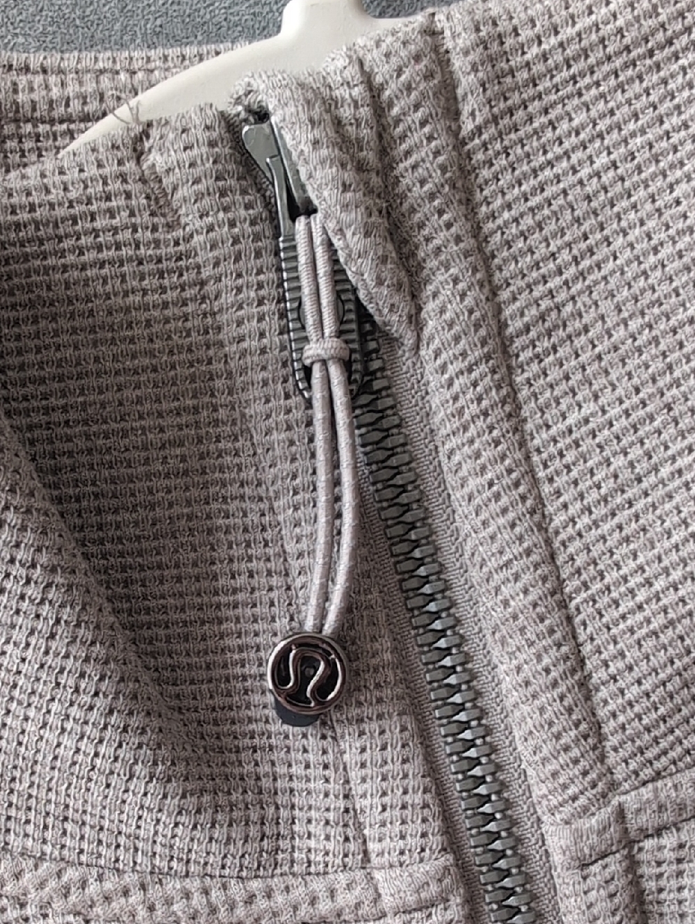 Lululemon Scuba Cropped Funnel-Neck Half Zip Waffle Heathered Warm Ash Grey - Picture 12 of 15